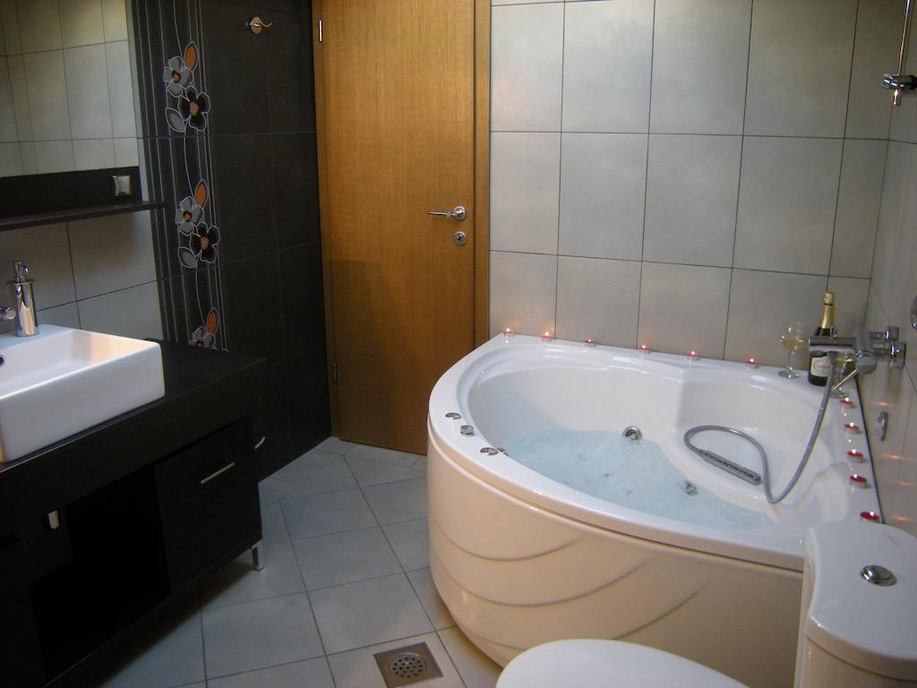 Apartments Novel Town Square Ohrid Room photo